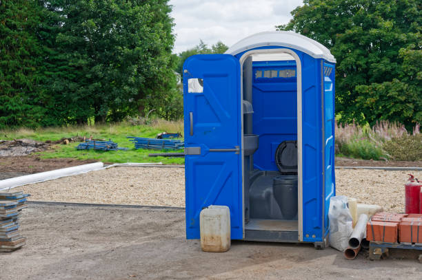 Best Deluxe Portable Toilet Rental  in Alhambra, CA